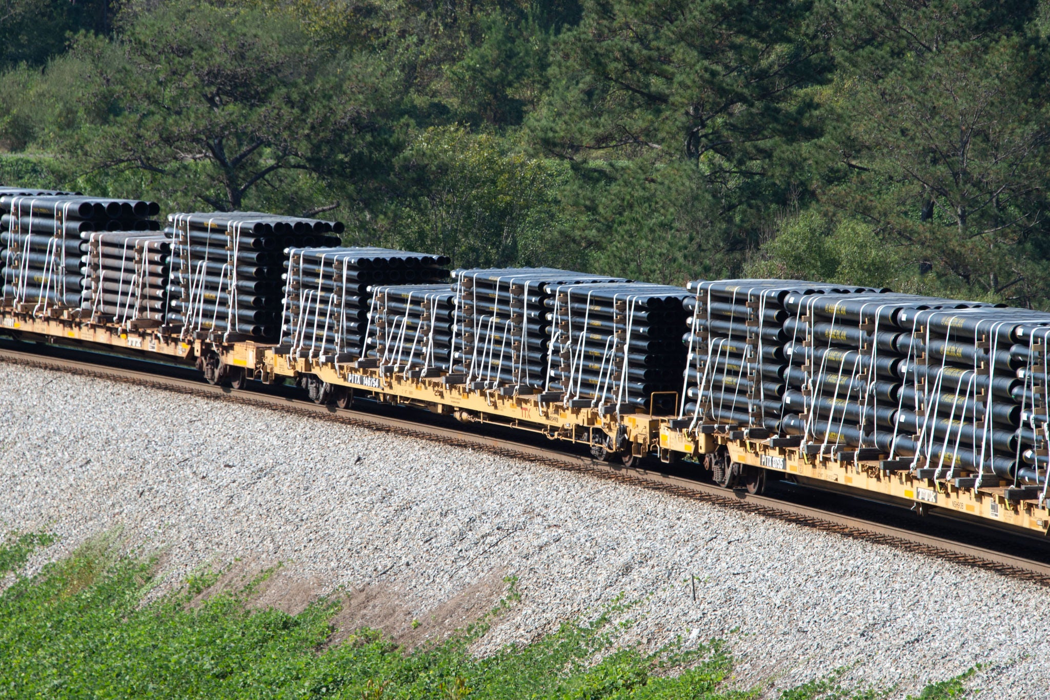 Flat Car shipping pipe 