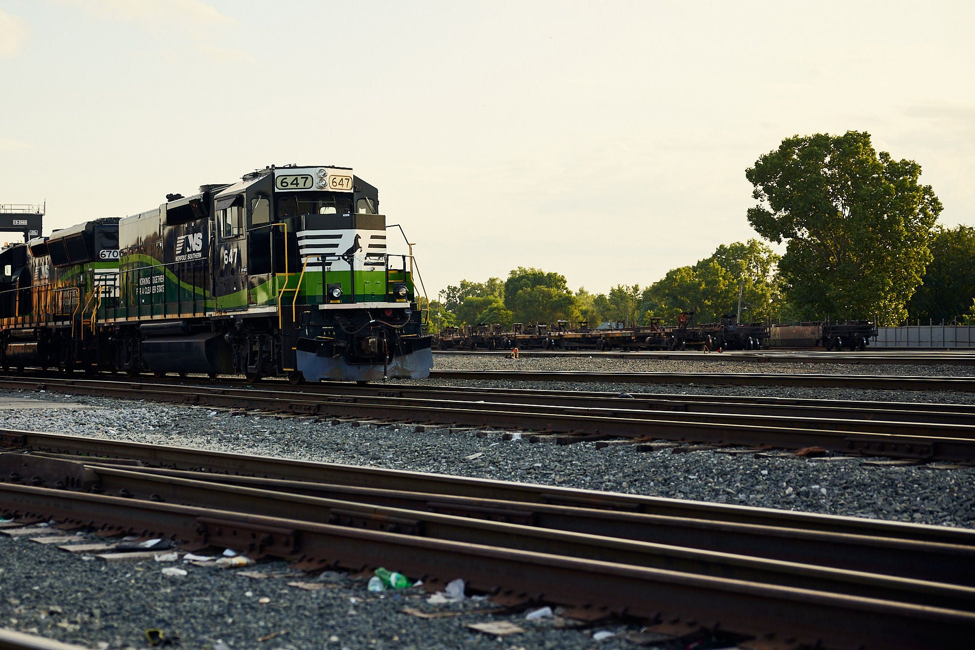 : Eco locomotive at 47th Street Yar